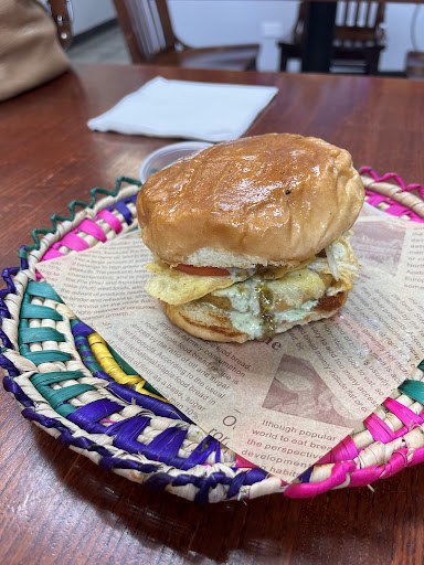 Photo of Hungry Belly - 1620 Pebblewood Ln, Naperville, IL 60563