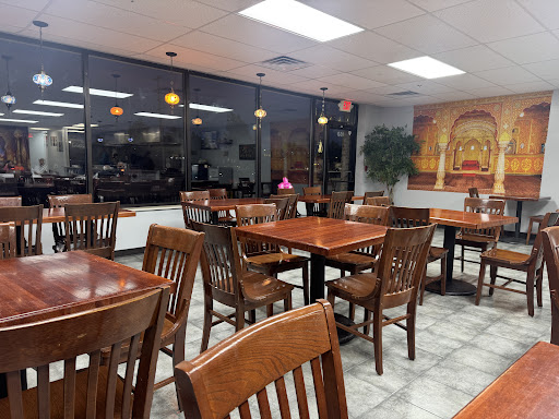 Photo of Hungry Belly - 1620 Pebblewood Ln, Naperville, IL 60563