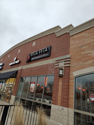 Photo of Pita Pita Mediterranean Grill - 211 E Roosevelt Rd, Lombard, IL 60148
