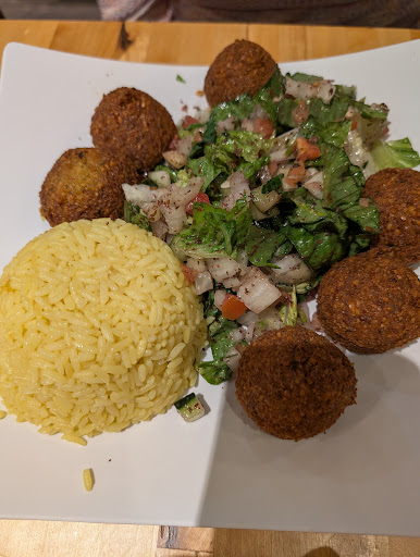 Photo of Pita Pita Mediterranean Grill - 211 E Roosevelt Rd, Lombard, IL 60148