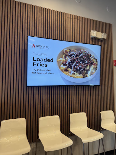 Photo of Pita Pita Mediterranean Grill - 211 E Roosevelt Rd, Lombard, IL 60148