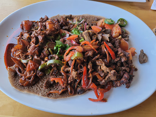 Photo of Muna Halal - 1352 3rd Ave SE, Rochester, MN 55904