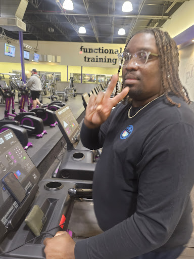 Photo of Pizza N Gyro Place - 2841 Market St, Youngstown, OH 44507