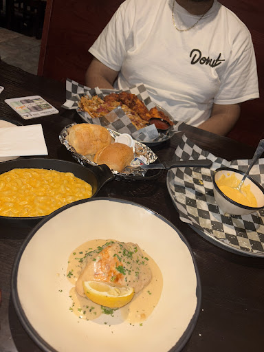 Photo of Mojo's American Grill - 6292 Mahoning Ave, Austintown, OH 44515