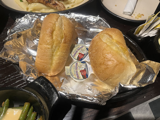 Photo of Mojo's American Grill - 6292 Mahoning Ave, Austintown, OH 44515