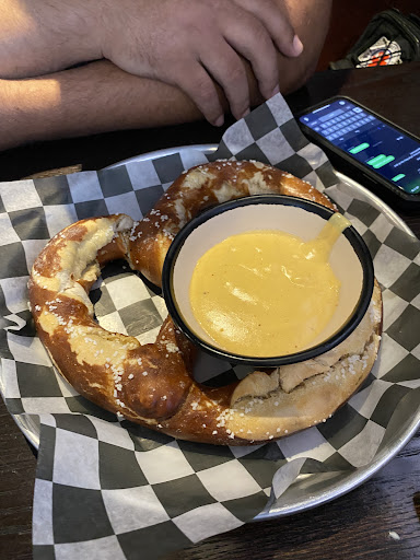 Photo of Mojo's American Grill - 6292 Mahoning Ave, Austintown, OH 44515