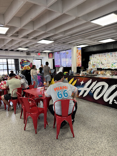 Photo of Smash House Burgers - 1550 NE 164th St, North Miami Beach, FL 33162