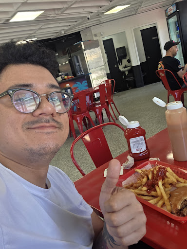 Photo of Smash House Burgers - 1550 NE 164th St, North Miami Beach, FL 33162