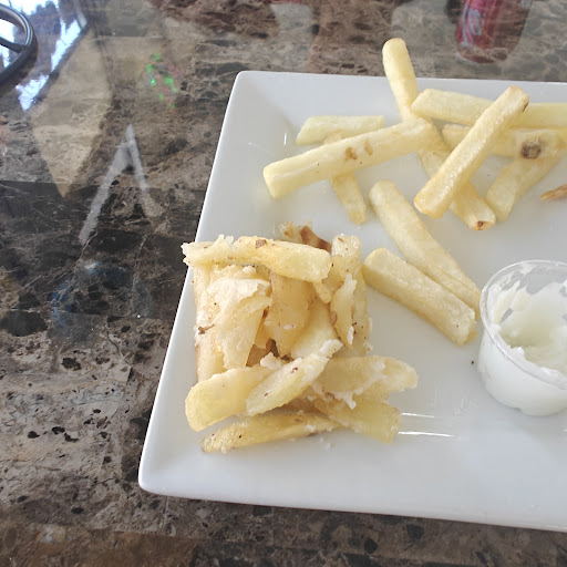 Photo of Aladdin Mediterranean Restaurant and Supermarket,halal food - 20 NE 167th St, Miami, FL 33162