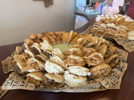 Photo of Los Panas Venezuelan Food - 274 Atlantic Ave, East Rockaway, NY 11518