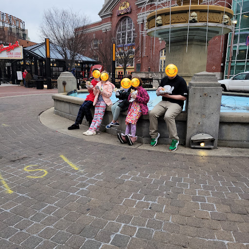 Photo of Yomna's Halal Cart - Market Pl, Baltimore, MD 21202