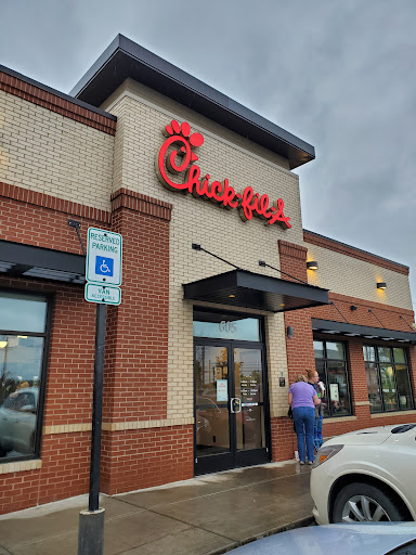 Photo of Chick-fil-A - 605 Stillwater Ave, Bangor, ME 04401