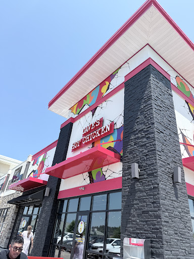 Photo of Dave's Hot Chicken - 1300 Great Wolf Dr suite 108, Baraboo, WI 53913