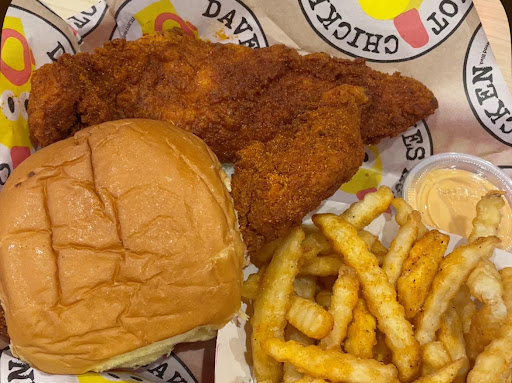 Photo of Dave's Hot Chicken - 1300 Great Wolf Dr suite 108, Baraboo, WI 53913