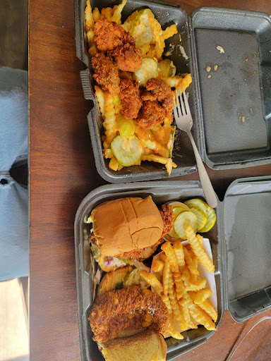 Photo of Dave's Hot Chicken - 1300 Great Wolf Dr suite 108, Baraboo, WI 53913