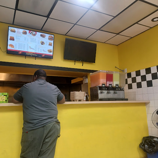 Photo of Superior Eatery of Jackson - 5038 Parkway Dr, Jackson, MS 39211