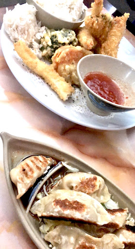 Photo of Sakura Japanese Steakhouse - 3000 Jennings Ln, Batesville, AR 72501