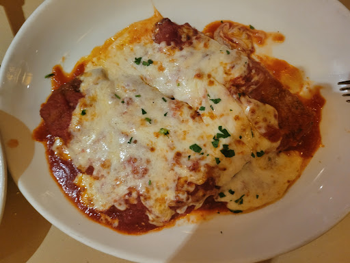 Photo of Saviano's Italian Restaurant & Pizzeria New York - 4645 Sunrise Hwy, Bohemia, NY 11716