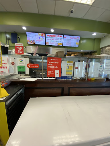 Photo of Halal Bros Fishkill - Gulf Express, 733 US-9, Fishkill, NY 12524