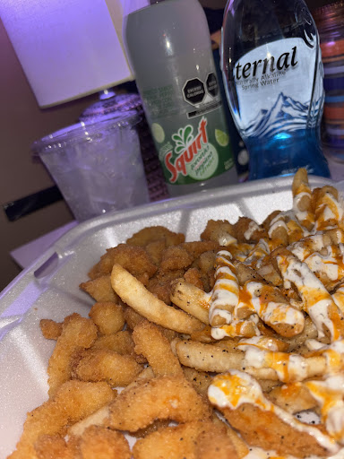 Photo of Wewe Halal and smoke shop - 5 Brookmont Dr, Newark, DE 19702