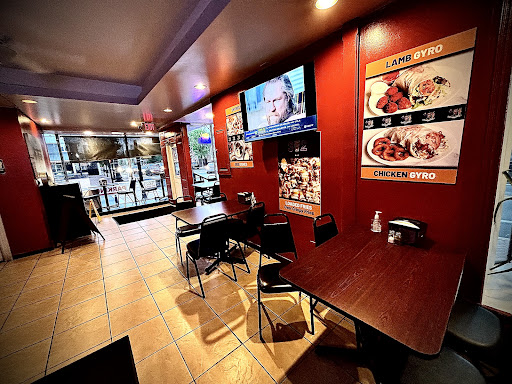 Photo of Delaware Chicken & Gyro - 2 E Main St, Middletown, DE 19709