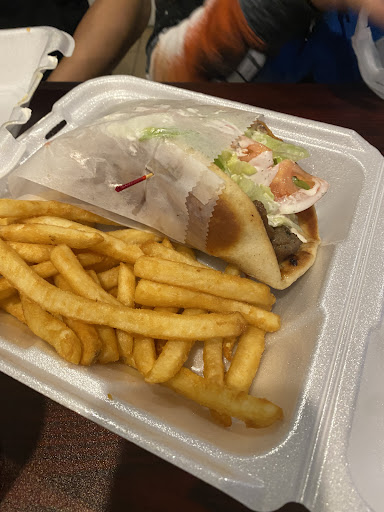 Photo of Delaware Chicken & Gyro - 2 E Main St, Middletown, DE 19709