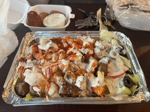 Photo of Delaware Chicken & Gyro - 2 E Main St, Middletown, DE 19709