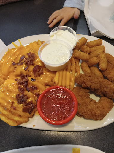 Photo of Friendly's - 1500 Peoples Plaza, Newark, DE 19702