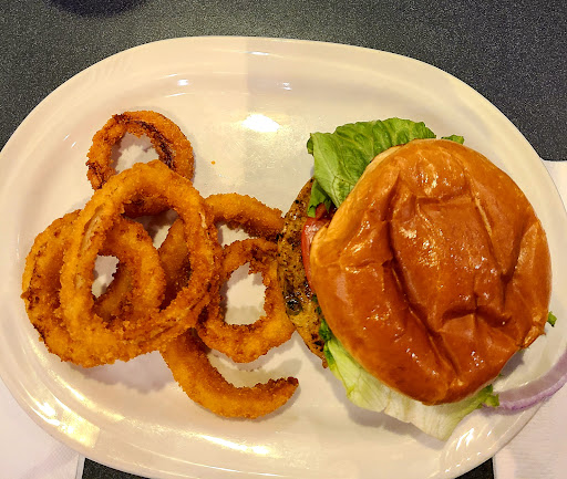 Photo of Friendly's - 1500 Peoples Plaza, Newark, DE 19702