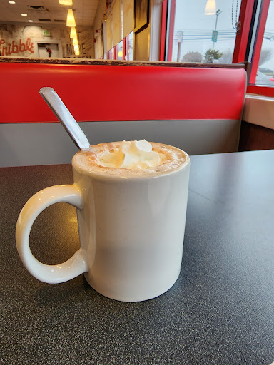 Photo of Friendly's - 1500 Peoples Plaza, Newark, DE 19702