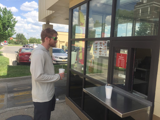 Photo of Shawarmar - 23 E Linwood Blvd, Kansas City, MO 64111