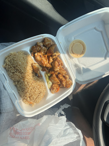 Photo of Kuro-Sakura Hibachi and Sushi - 123 N 4th St, Beatrice, NE 68310