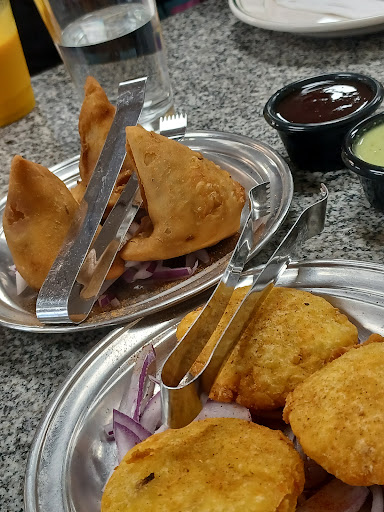 Photo of Mumbai Grill - 916 E Main St, Greenwood, IN 46143