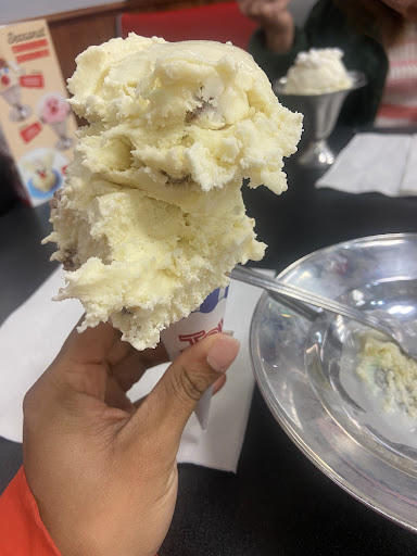 Photo of Friendly's - 642 A Harford Mall, Bel Air, MD 21014