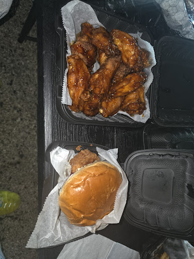 Photo of Sham Halal Layton Truck - 206 W Layton Ave, Milwaukee, WI 53207