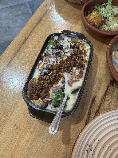 Photo of Lebnani house - 5051 S 27th St, Greenfield, WI 53221