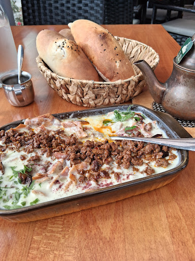 Photo of Lebnani house - 5051 S 27th St, Greenfield, WI 53221