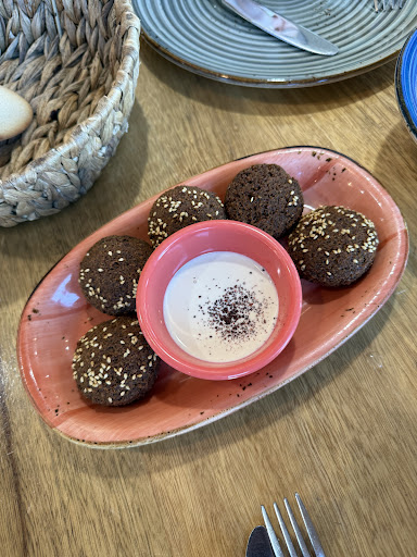 Photo of Lebnani house - 5051 S 27th St, Greenfield, WI 53221