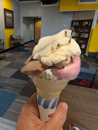 Photo of Nar Turkish Restaurant - 1738 Fordem Ave, Madison, WI 53704