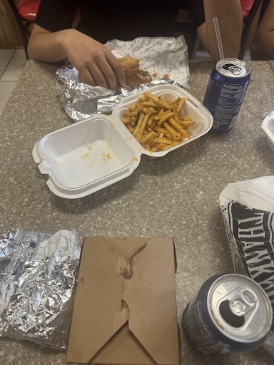 Photo of Grill Shack Mediterranean & American Cuisine الكوخ العربي - 6967 S 27th St, Franklin, WI 53132