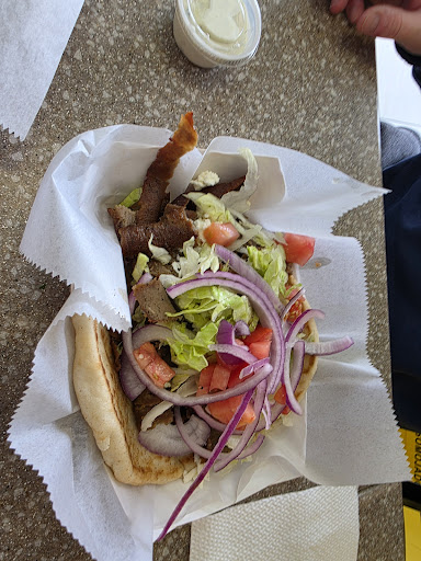 Photo of Grill Shack Mediterranean & American Cuisine الكوخ العربي - 6967 S 27th St, Franklin, WI 53132