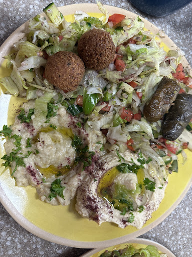 Photo of Grill Shack Mediterranean & American Cuisine الكوخ العربي - 6967 S 27th St, Franklin, WI 53132