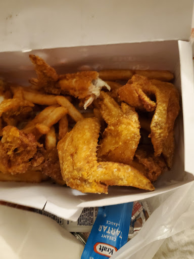 Photo of Crown Chicken and Gyro Woodbury - 22 S Broad St, Woodbury, NJ 08096