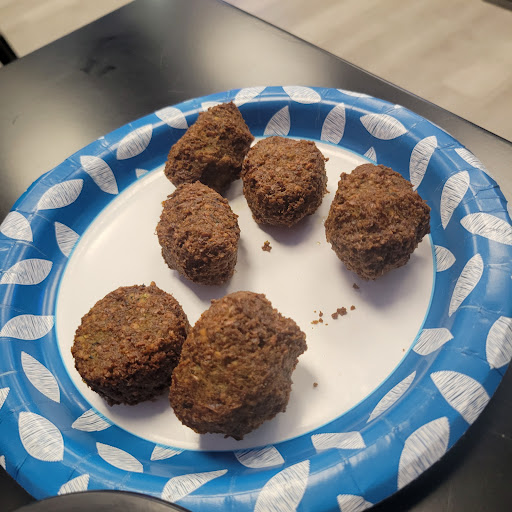 Photo of Hamza & Madina Halal Food Bellmore - 2032 Newbridge Rd, Bellmore, NY 11710