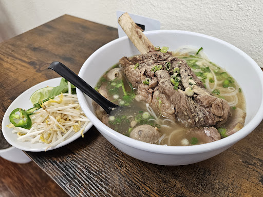 Photo of Pho Bemidji - 414 Beltrami Ave NW, Bemidji, MN 56601