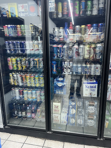 Photo of Mobil / Mama Mary’s hummus - 9796 Columbia Rd, Olmsted Falls, OH 44138