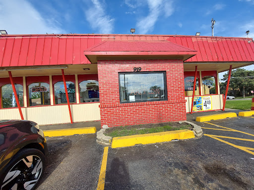 Photo of Ariston Restaurant - 919 Mannheim Rd, Bellwood, IL 60104