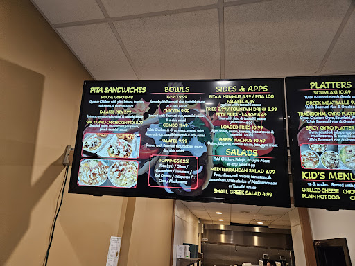 Photo of Gyro 600 - Eldridge - 600 E Le Claire Rd Ste 3, Eldridge, IA 52748