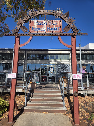 Photo of Freight House Farmers Market - 421 W River Dr, Davenport, IA 52801