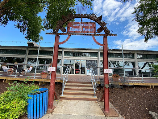 Photo of Freight House Farmers Market - 421 W River Dr, Davenport, IA 52801